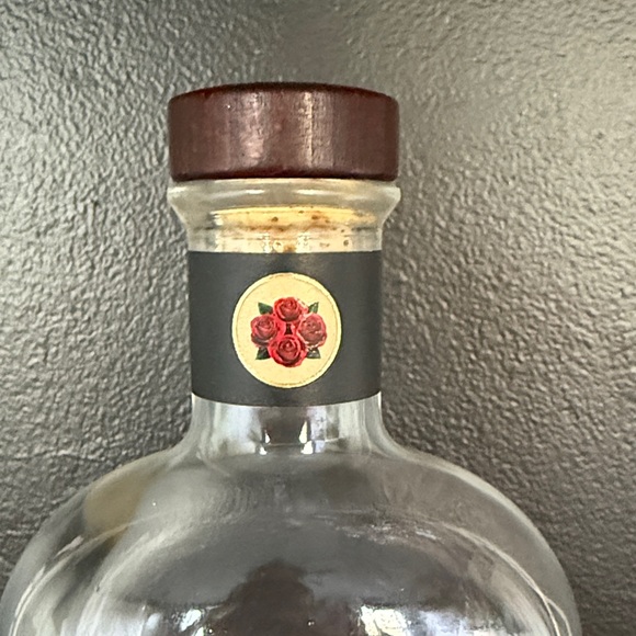 Four Roses Small Batch ‘Select’ Bourbon EMPTY BOTTLE Rare - Picture 3 of 6